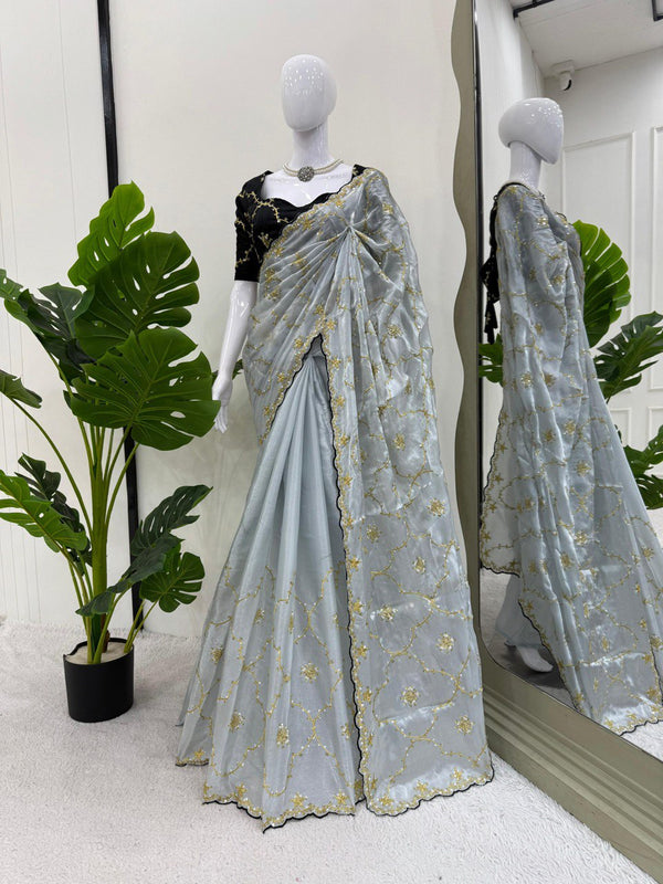 Moonlit Majesty saree