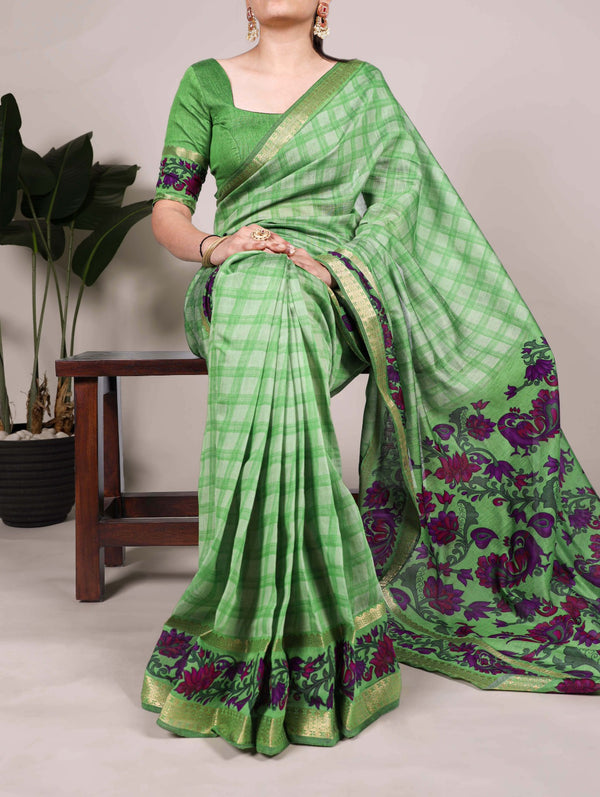 Roshni Magenta Saree