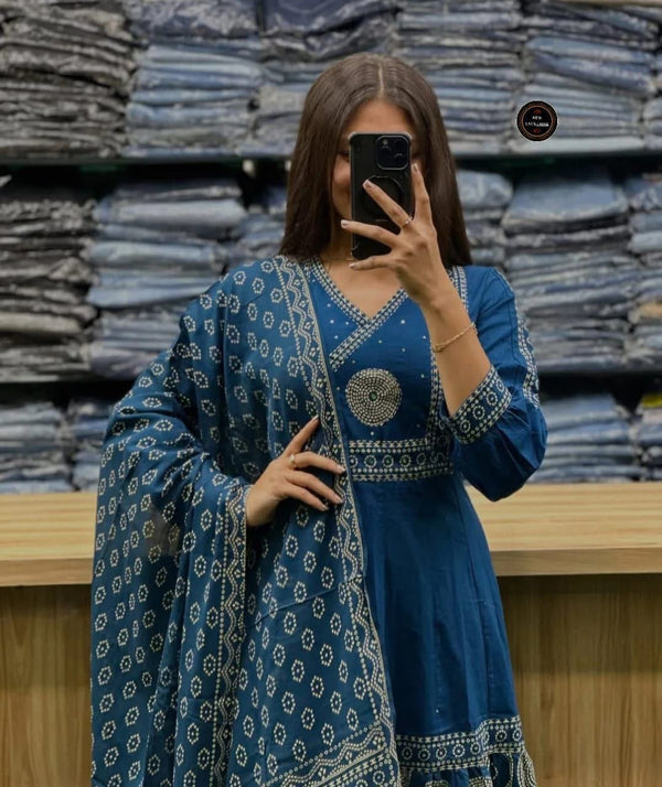 Royal Radiance Bandhani Anarkali